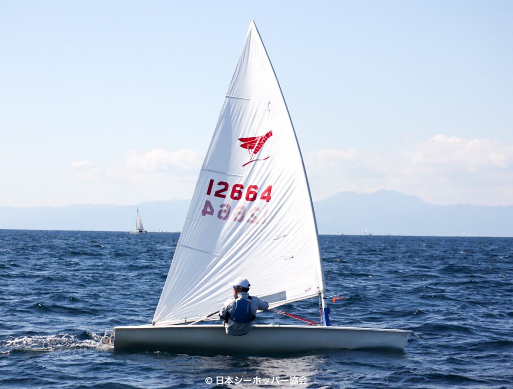 風に恵まれた江の島シーホッパー全日本選手権レポート世界のヨット